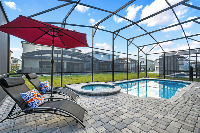 Others 2, Private Pool Villa With Star Wars & Theater Fun, Osceola