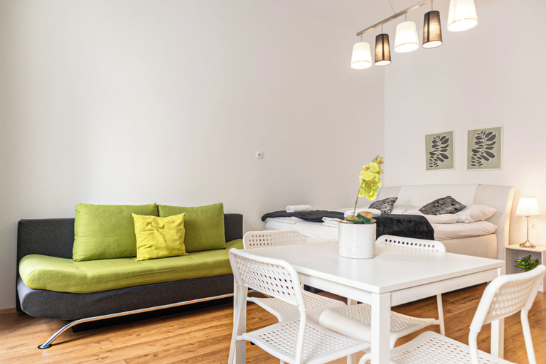 Others 5, Charming 2BR Apt Prime City Spot, Wien