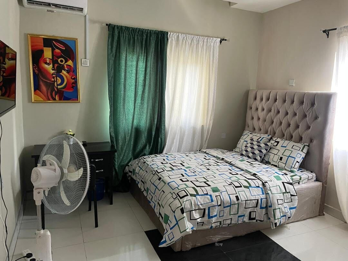 Others 5, Miraph Apartment II, AbujaMun