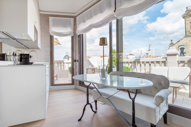 Others 4, Luxury Penthouse With Terrace Isla de la Rua VII, Salamanca