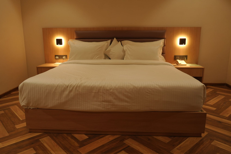 Others 4, Hotel Tavijay, Jhunjhunun