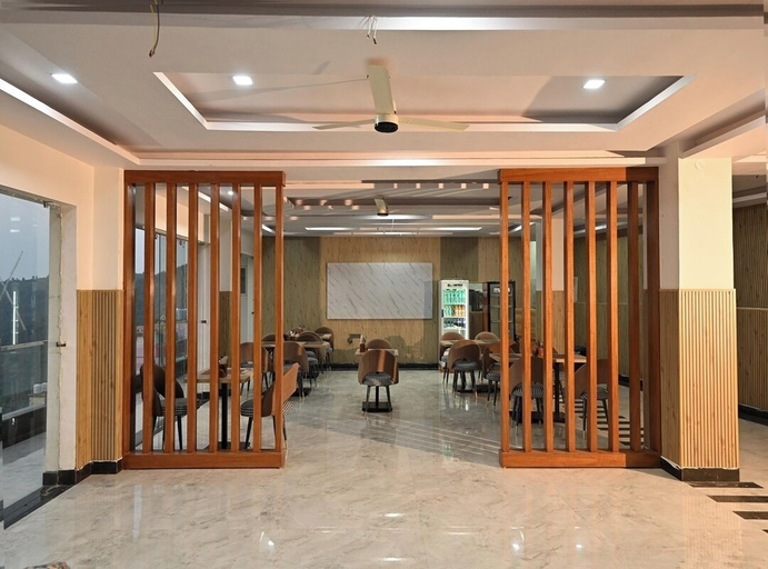 Others 4, Hotel Deep Khirsu, Garhwal