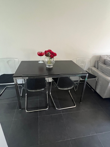 Others 2, Modern Apartment Near Aachen & Dreiländereck, Liège