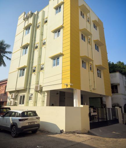 Others 3, VR Stay, Kancheepuram