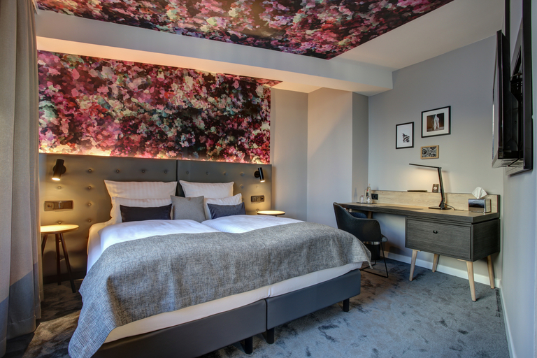 Bedroom 2, Vienna House Easy by Wyndham Hamburg City, Hamburg