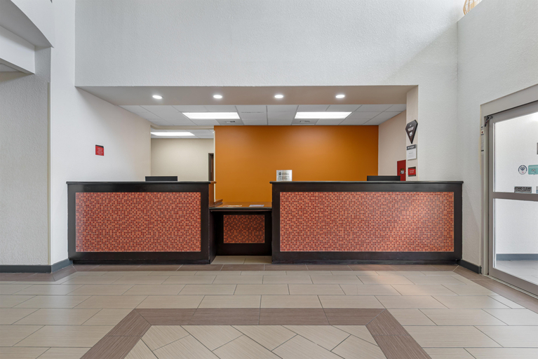 Public Area 3, Best Western Plus Austin Airport Inn & Suites, Travis