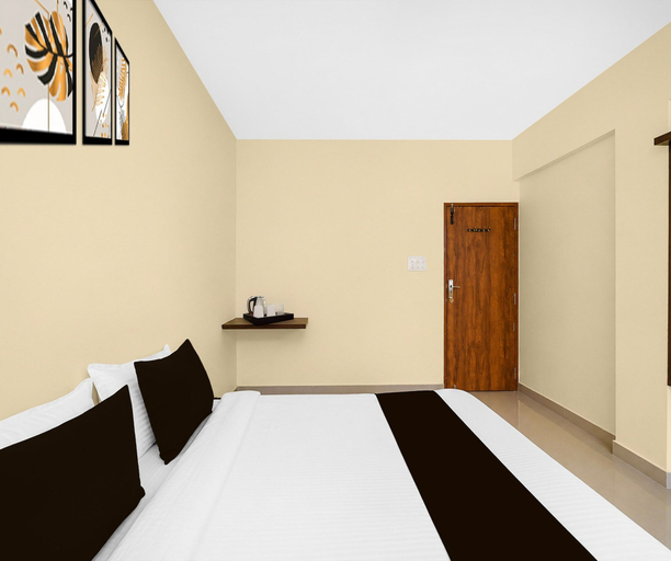 Others 5, Deluxe Room Hotel Naina Luxury Rooms, Ranga Reddy