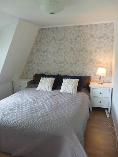 Others 2, Charming Countryside Apartment Near Koping - Pet Friendly!, Köping