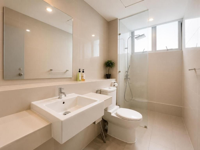Bathroom 2, Sutera Avenue, Kota Kinabalu