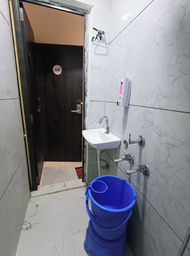 Others 5, kelvin paradise, Indore