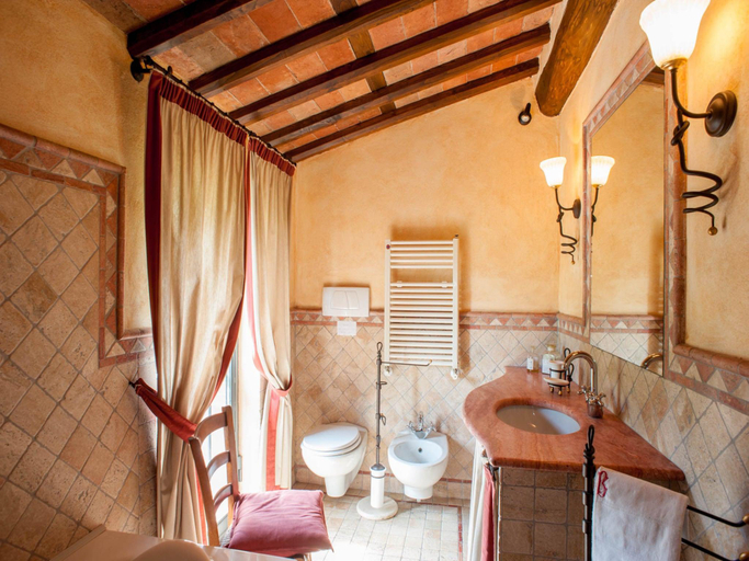 Bathroom 3, Villa in Lucca with Pool near Tuscan Coast, Lucca