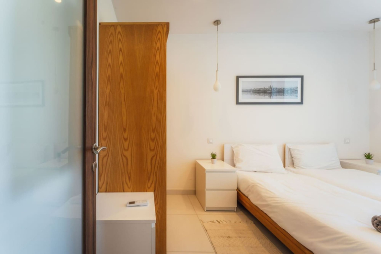 Others 5, Modern Apt in Marsaskala Near Seafront Beaches