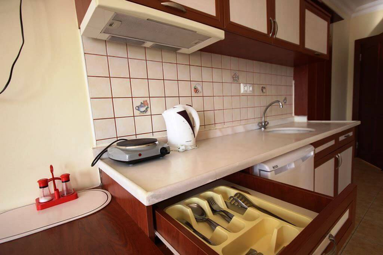 Bedroom 4, Minta Apart, Kemer