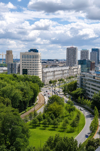 Others 3, Lumina 2-room Apartment near Metro, Warsaw