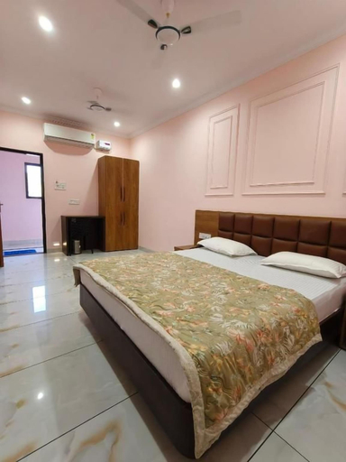 Others 2, Hotel Kanak Shree, East Nimar