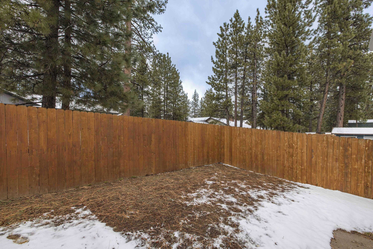 Others 4, Chic Cabin Retreat With Hot Tub Big Bear, San Bernardino