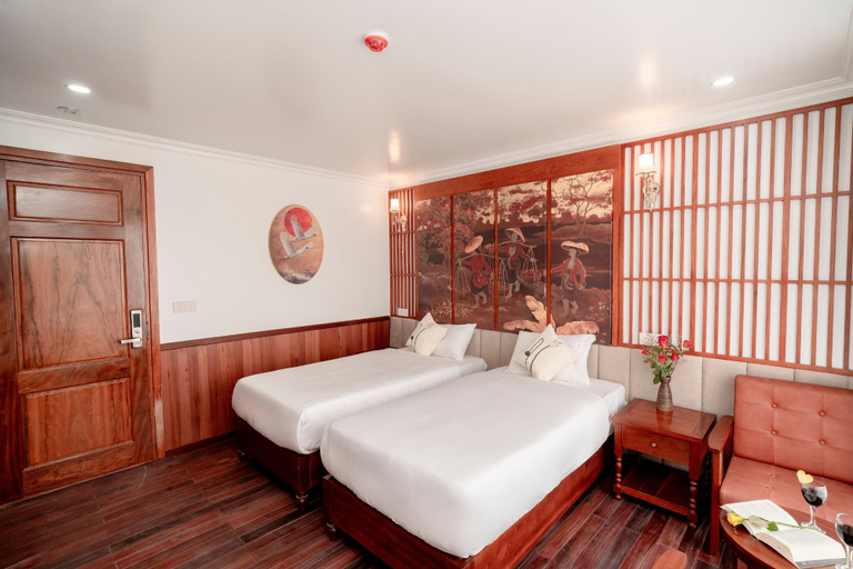 Others 4, Daiichi Luxury Cruise, Hạ Long