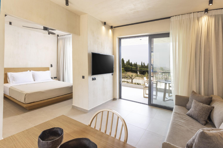 Others 5, Pnoes Luxury Suites, Central Macedonia