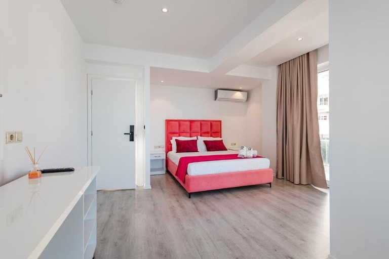 Bedroom 2, Hotel Aloha, Sarandës