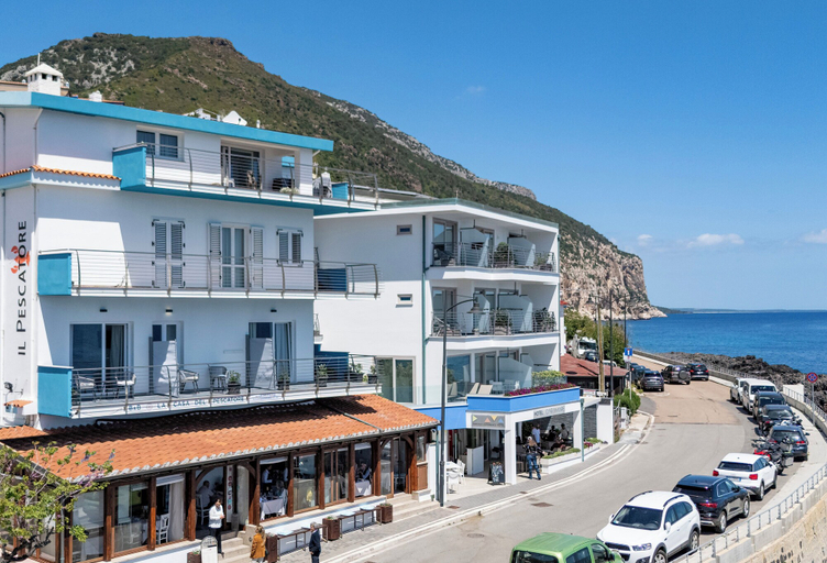 Exterior & Views 2, la casa del pescatore affittacamere, Nuoro