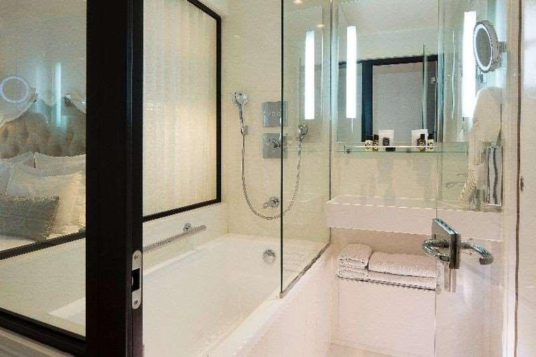 Bathroom 4, Academie Hotel Saint Germain, Paris