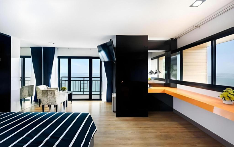 Others 5, The Loft Seaside Sriracha Hotel, Si Racha