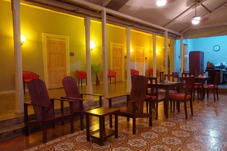 Others 5, Hotel Liberia, Liberia
