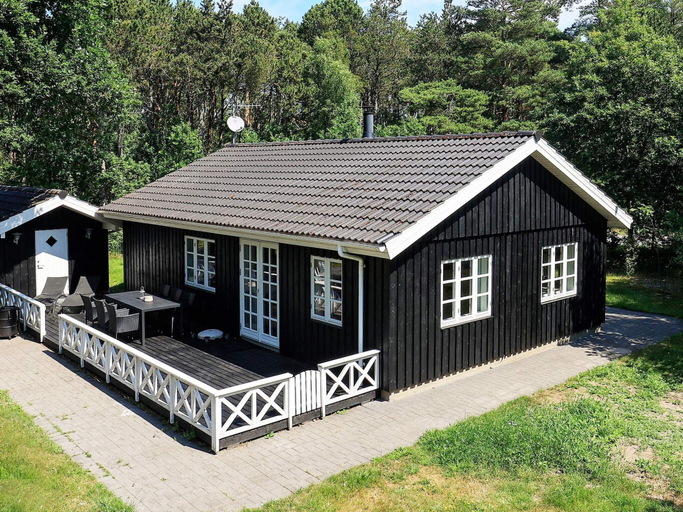 Exterior & Views, 5 Star Holiday Home in Laeso, Læsø