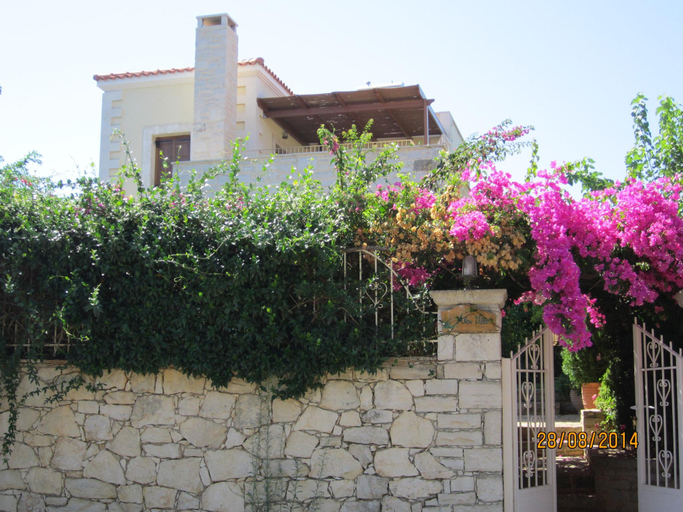 Others 5, Villa in Prines with Cretan Sea Views, Crete