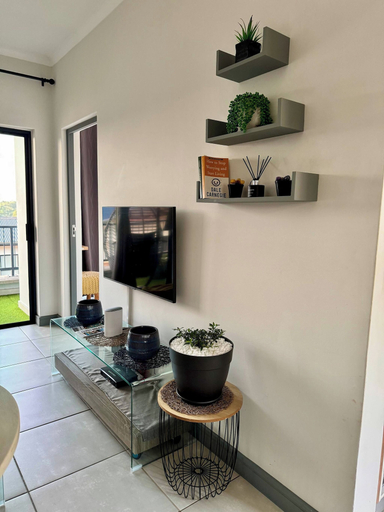 Others 5, Your Private Coastal Escape in Ballito, Dolphin Coast Bliss, iLembe