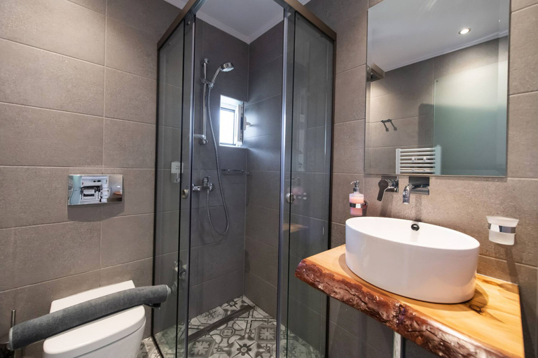 Others 5, Drakatos K Apartment, Ionian Islands