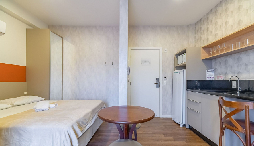 Others 3, Studio w/ Pool 190m From Sea Bombinhas Vec311, Bombinhas