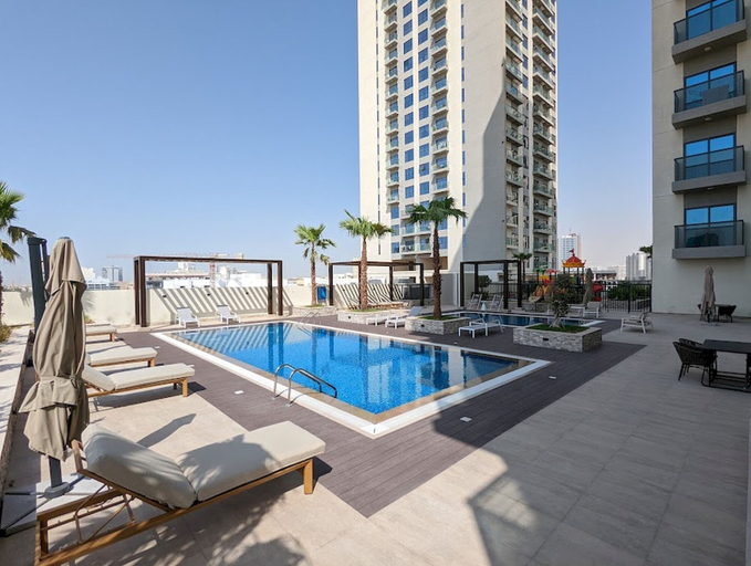 Others 5, Stylish Studio Apartment at RMT, Dubai