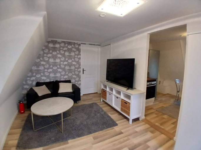 Others 3, Charming Countryside Apartment Near Koping - Pet Friendly!, Köping