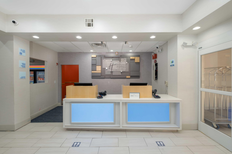 Public Area, Holiday Inn Express & Suites CARLSBAD by IHG, Eddy