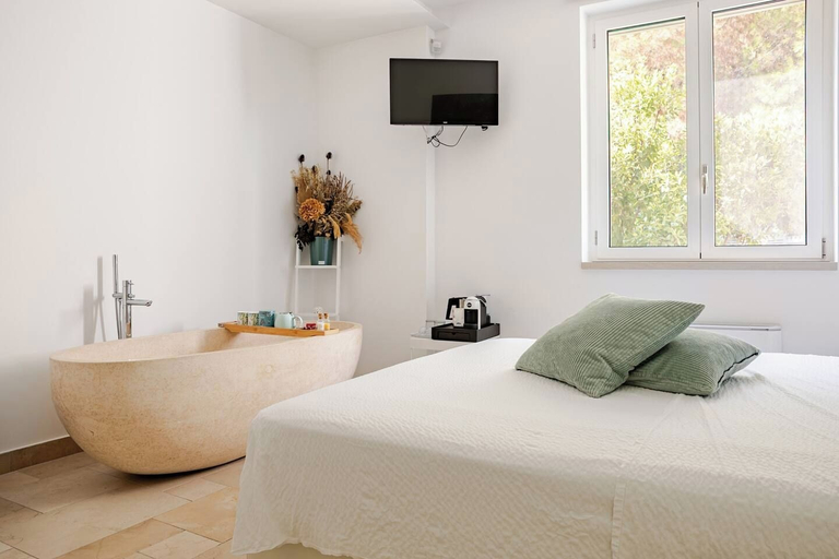 Bedroom 5, Otto Apulia House, Barletta-Andria-Trani