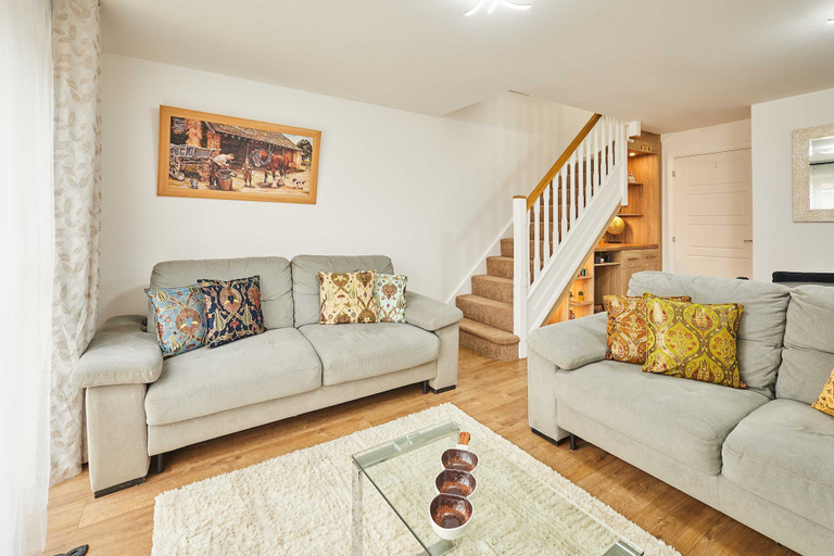 Others 1, Host Stay - Fells Paddock, Central Bedfordshire