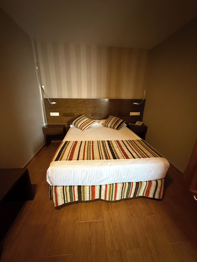Bedroom 2, Hostal Los Coronales, Madrid