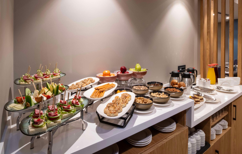 Food & Drinks 5, Hampton by Hilton Istanbul Sirkeci, Fatih