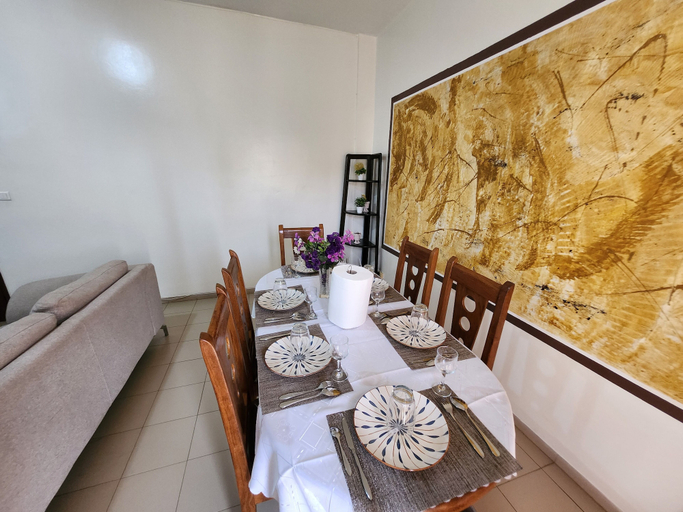 Others 5, Residence Cité Gorgui, Dakar