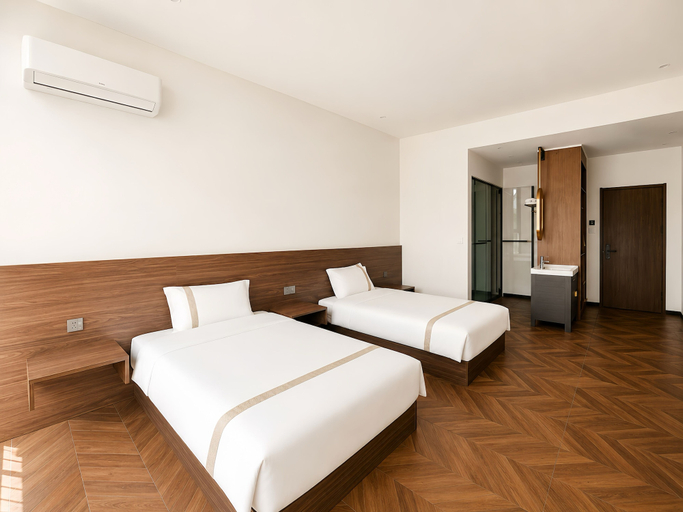 Others 4, harbor international hotel, Greater Monrovia