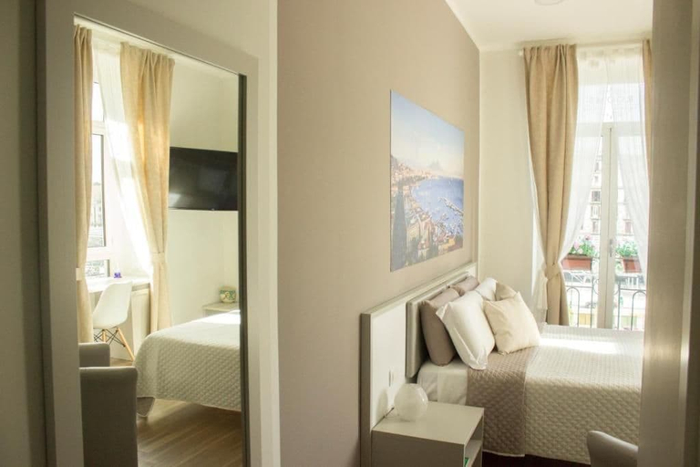 Others 3, Rooms Stazione Centrale By Royal Rooms, Napoli