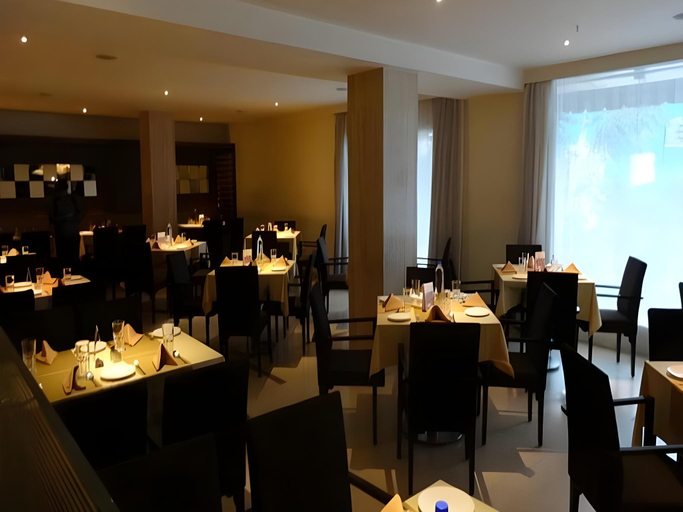 Food & Drinks, Minerva Grand Banjara Hills, Ranga Reddy