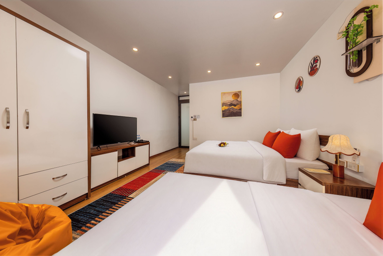 Others 2, Aura Retreat Hanoi Central, Tây Hồ