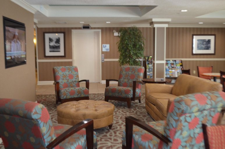 Public Area, Holiday Inn Express & Suites WEST POINT-FORT MONTGOMERY by IHG, Orange