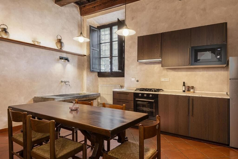 Others 5, Poggio 3 Lune, Florence