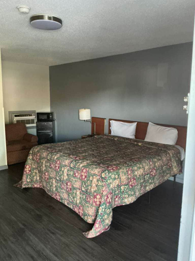 Others 4, Budget Inn Motel, Chesterfield