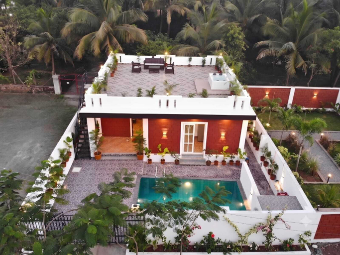 Others 4, Coastal Palm, Raigarh