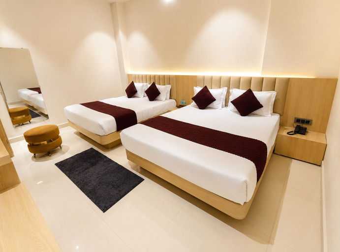 Others 4, Hotel Mewada, Ujjain