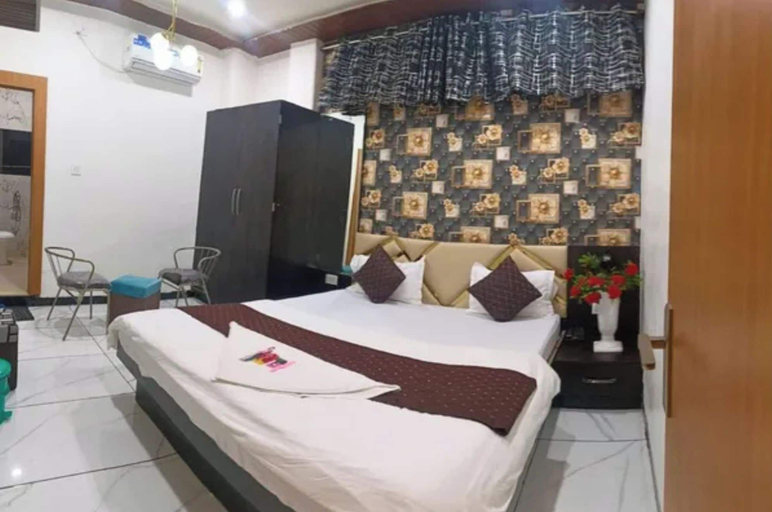 Others 2, FabHotel Rk, Dewas